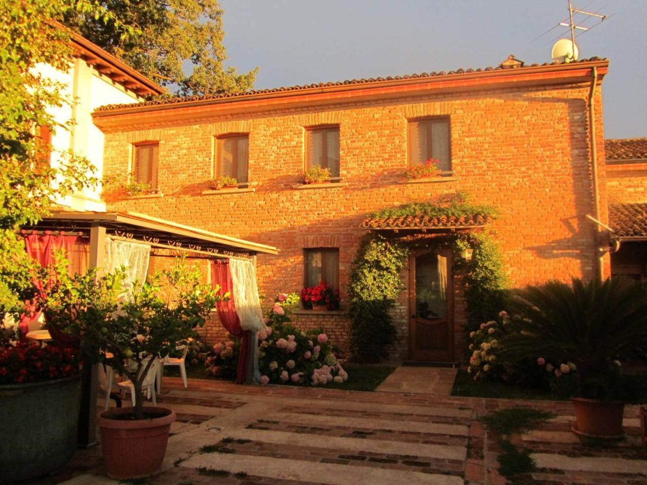 Carrobbio Bed&Breakfast Guest House Cremona Eksteriør bilde